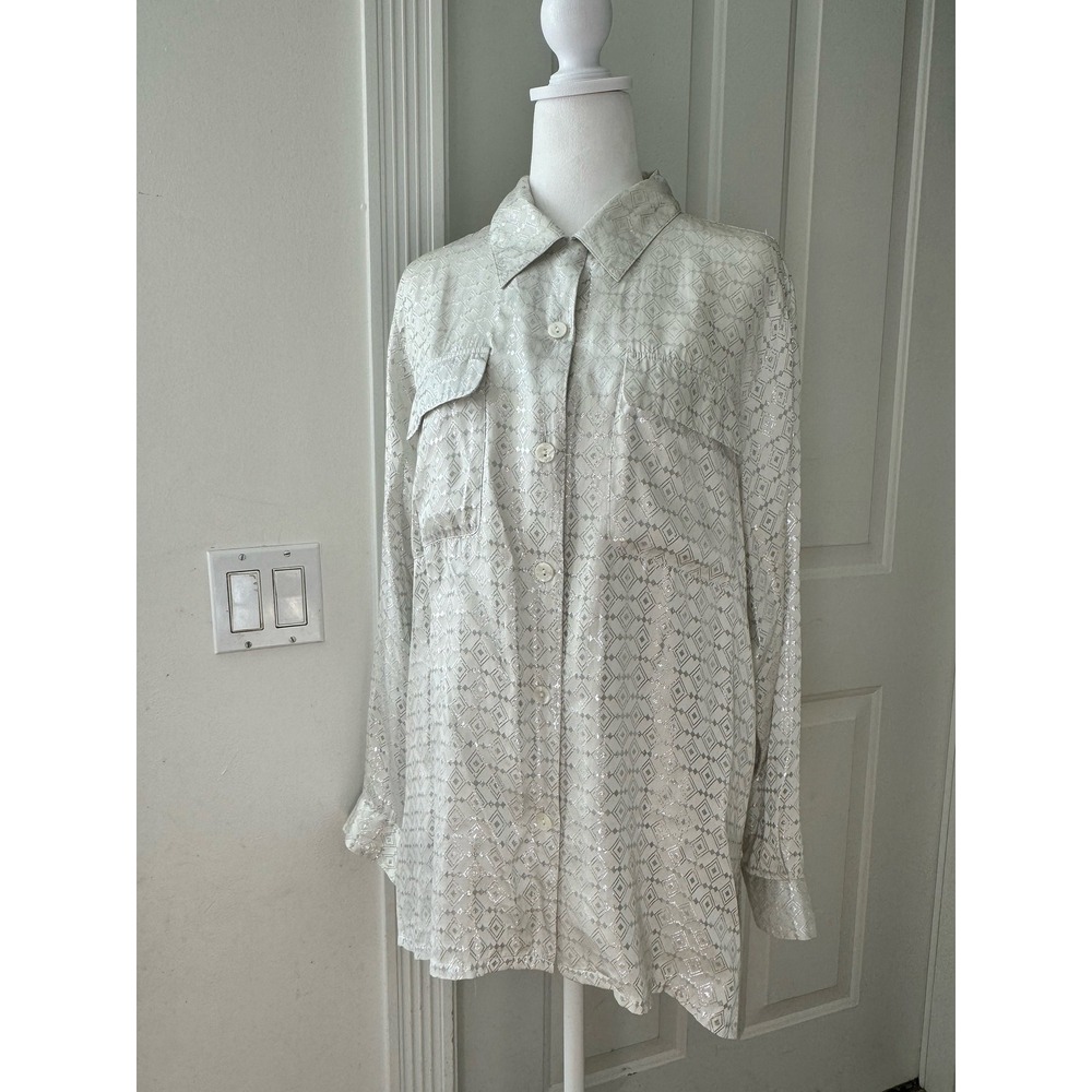 Matthew S. Silk white silver Matallic lame geometrical design button down blouse